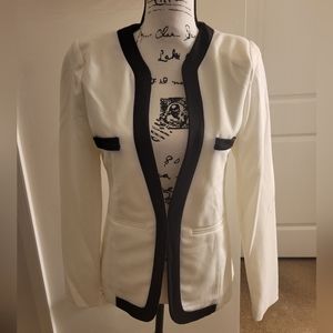 Ladies White Blazer w/Black Trim